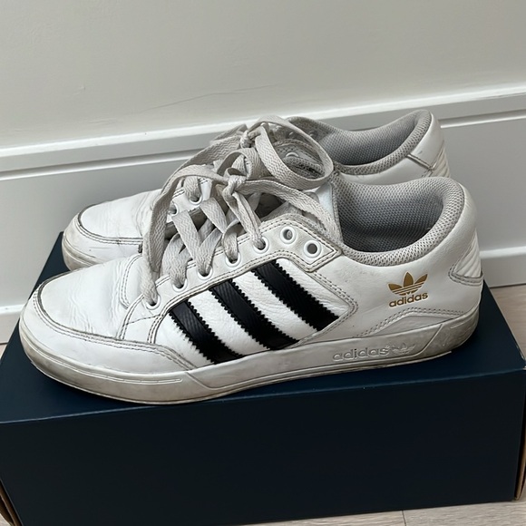 Adidas Stan Smith sneakers. Men’s Size 6 - Picture 2 of 3